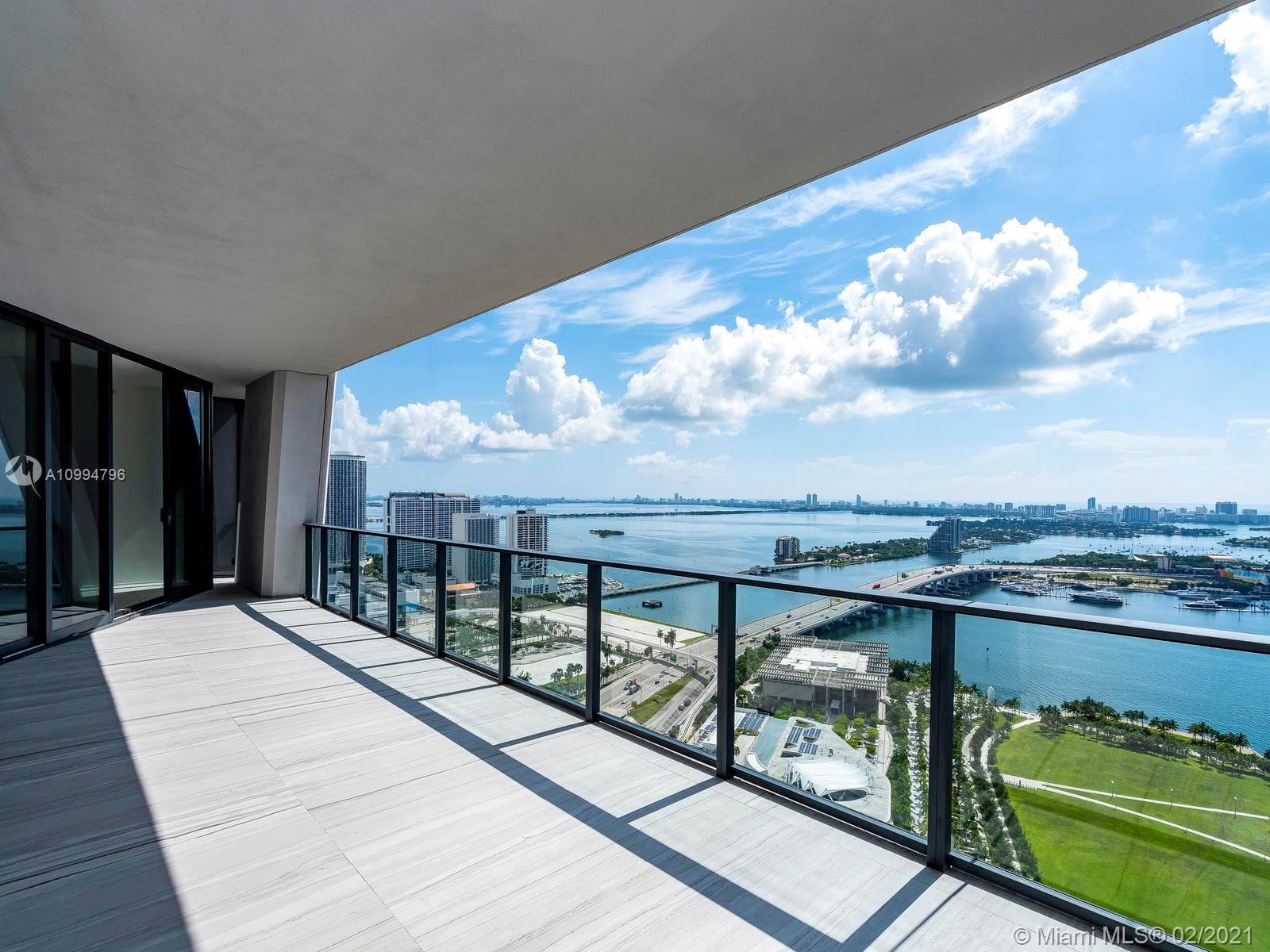 1000 Museum Unit 4802 condo rented at 1000 Biscayne Blvd # 4802, Miami, FL 33132